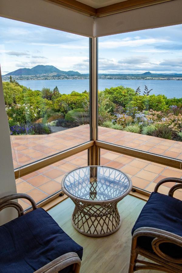 Lake Vista Lodge タウポ エクステリア 写真